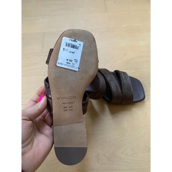 VINCE New Women's Brown "Dallas" Sandals Leather Slip On Flats - Picture 5 of 6